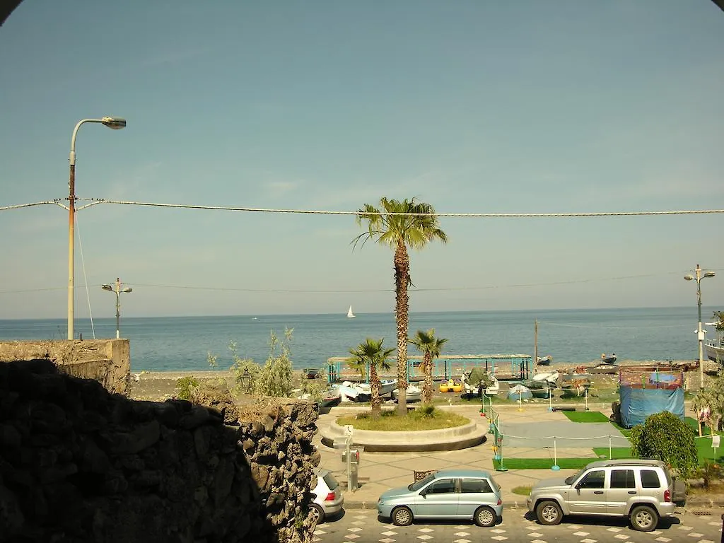 Vulcanoconsult Appartamenti Spiaggia Città di Lipari