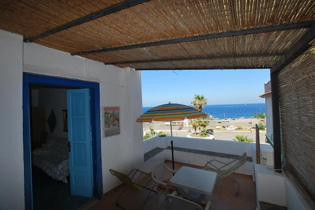 Vulcanoconsult Appartamenti Spiaggia Città di Lipari